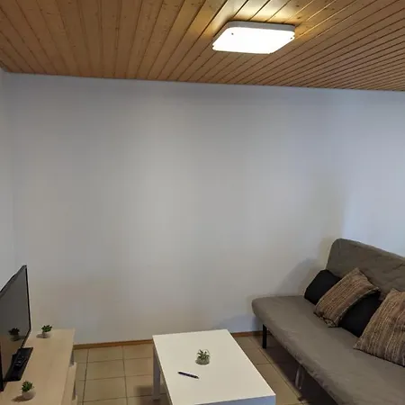 Ferienwohnung Ella Am Waldrand Fockelberg